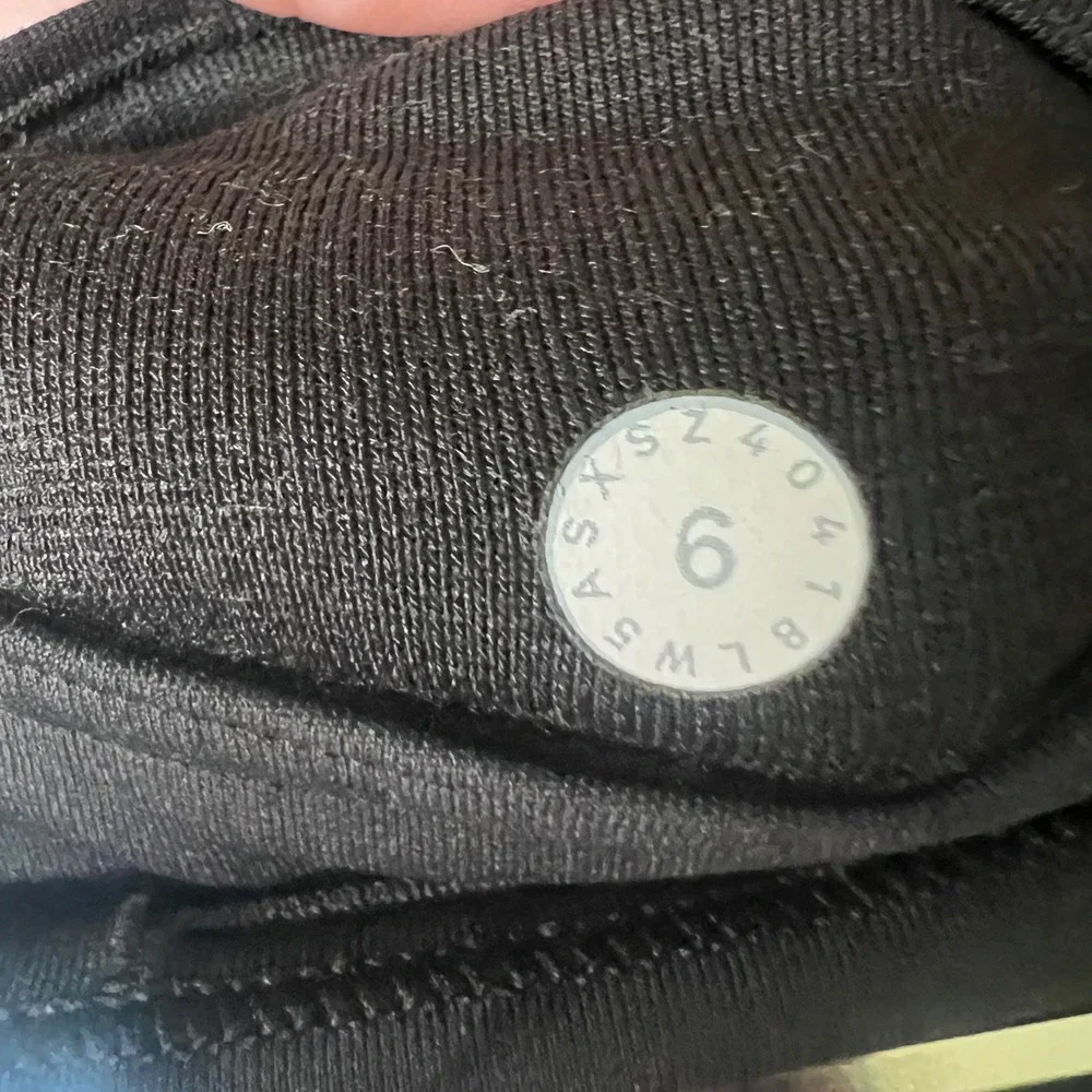 Lululemon x Barre3 Women's Camo High Rise 7/8 Leggings Size 6 Black Activewear